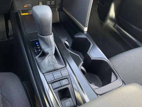 Used 2025 Toyota Camry LE image 40