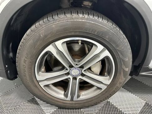 Used 2016 Mercedes-Benz GLC 300 4MATIC image 31