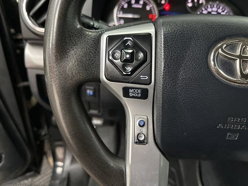 Used 2017 Toyota Tundra SR5 image 17