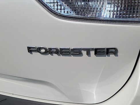 Used 2022 Subaru Forester Limited w/ Popular Package #2 AWD/4WD image 31