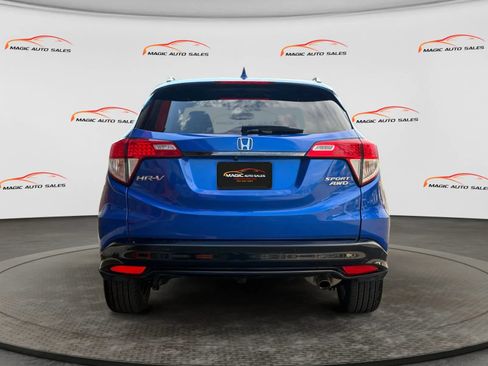 Used 2021 Honda HR-V Sport image 9