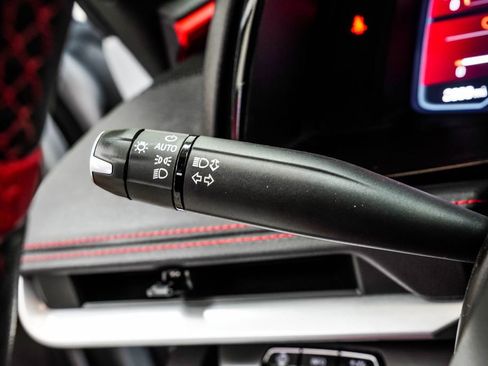 Used 2023 Chevrolet Corvette Stingray Preferred Cpe image 33