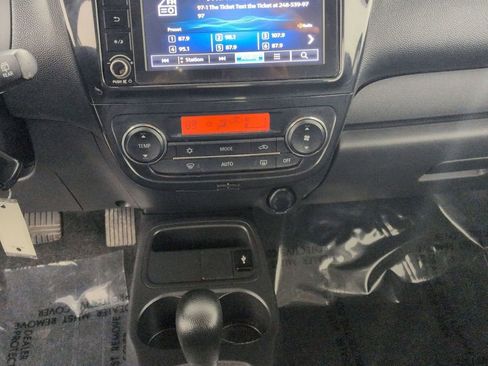 Used 2024 Mitsubishi Mirage ES image 19