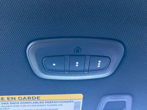 New 2025 Jeep Grand Cherokee Limited w/ Black Appearance Package image 32