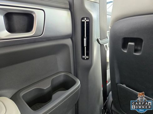 Used 2025 Hyundai Santa Fe SEL FWD image 54