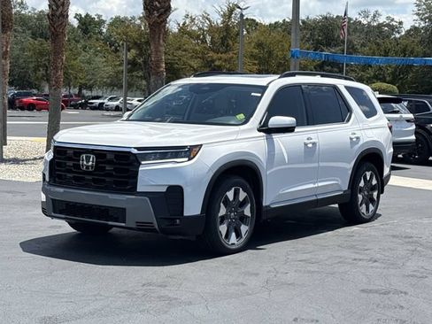 New 2026 Honda Pilot Touring image 11