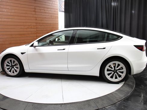 Used 2023 Tesla Model 3 Long Range image 9
