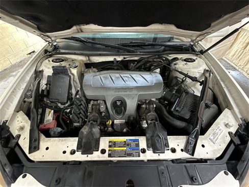 Used 2007 Pontiac Grand Prix w/ Preferred Package image 24