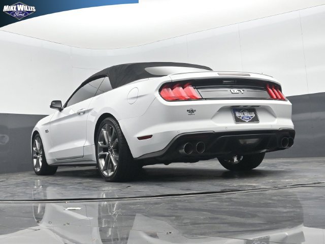 Used 2018 Ford Mustang GT Premium RWD image 21