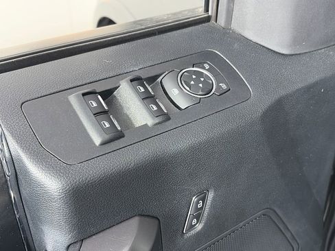 Used 2020 Ford F150 XLT w/ Equipment Group 302A Luxury AWD/4WD image 25