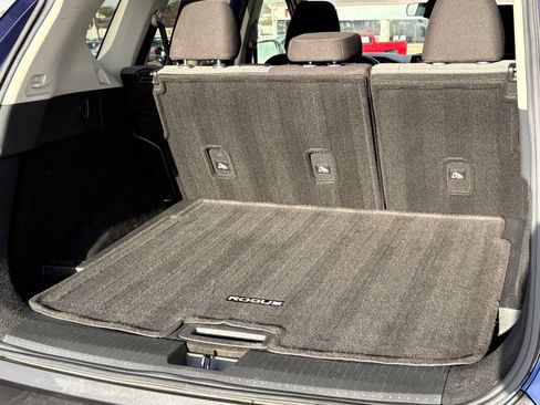 Certified 2021 Nissan Rogue S image 37