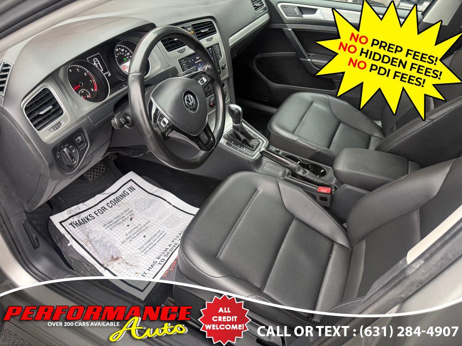 Used 2016 Volkswagen Golf SE w/ Lighting Package FWD image 4