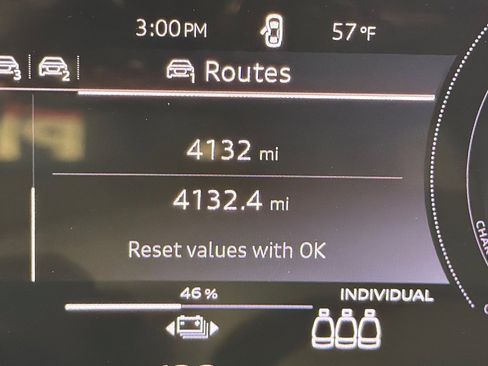 Certified 2025 Audi A6 e-tron Premium Plus w/ Premium Plus image 23