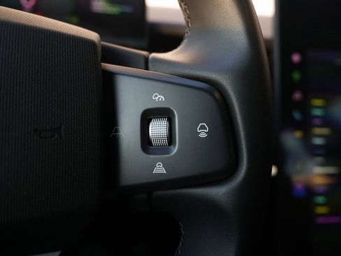 Used 2023 Fisker Ocean Extreme image 41