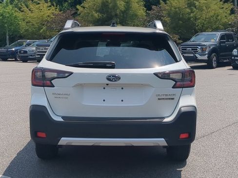 Used 2023 Subaru Outback Touring XT AWD/4WD image 5