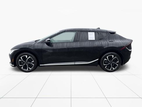 Used 2024 Kia EV6 Wind image 5
