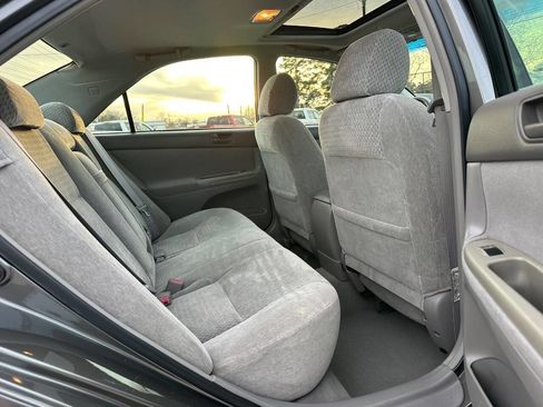 Used 2002 Toyota Camry LE image 28