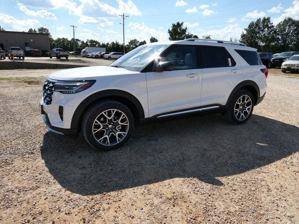 New 2027 Ford Explorer Platinum w/ 3.0L Ultimate Package AWD/4WD image 8