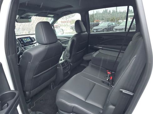 Certified 2023 Honda Passport EX-L image 7