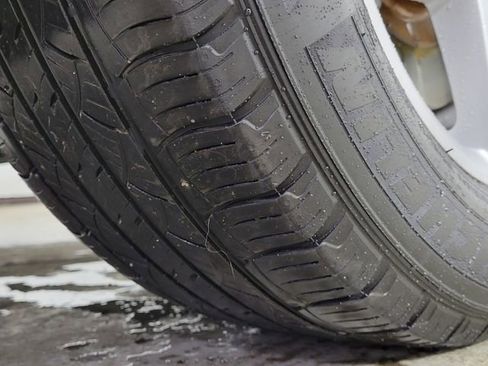 Used 2024 Ford Edge SEL w/ Convenience Package image 10