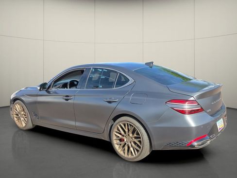 Used 2022 Genesis G70 3.3T Launch Edition image 6