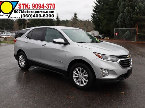 Used 2021 Chevrolet Equinox LT w/ Driver Convenience Package image 10
