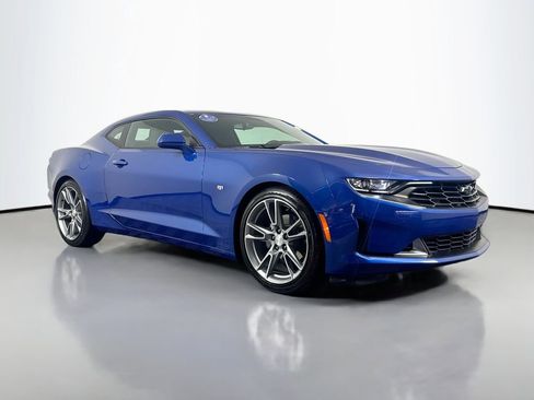 Used 2019 Chevrolet Camaro LT w/ RS Package image 3