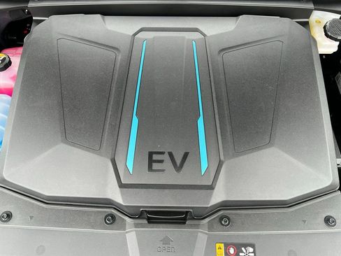 New 2024 Hyundai Ioniq 5 Limited image 10