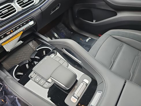 New 2026 Mercedes-Benz GLE 53 AMG 4MATIC image 26