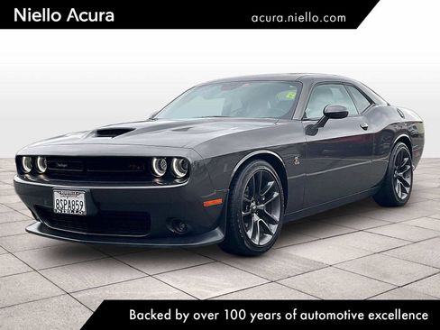 Used 2020 Dodge Challenger R/T Scat Pack w/ Plus Package image 1