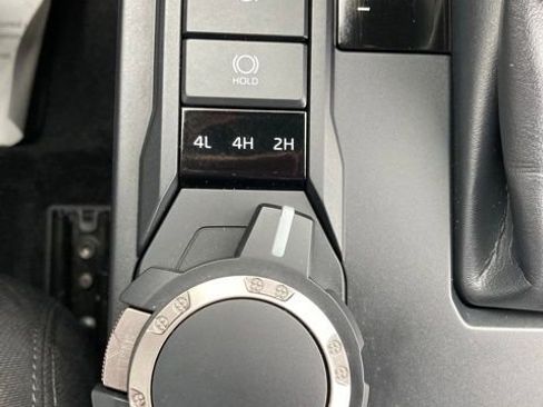 Certified 2025 Toyota Tacoma SR w/ SR Upgrade Package image 31