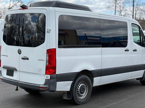 Used 2023 Mercedes-Benz Sprinter 2500 image 7