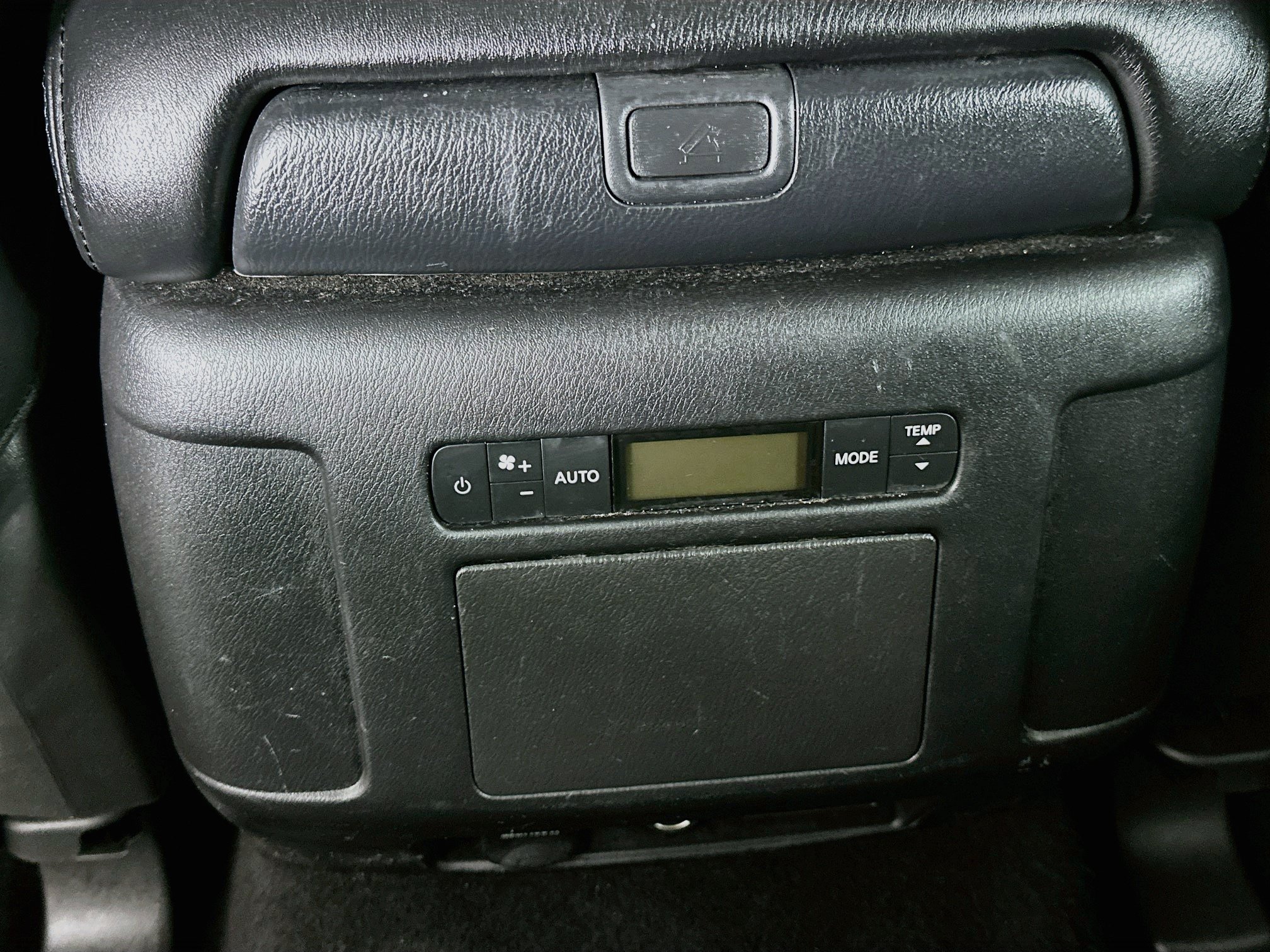 Used 2023 Nissan Armada SL RWD image 28