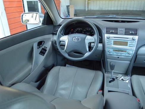 Used 2009 Toyota Camry Hybrid image 39