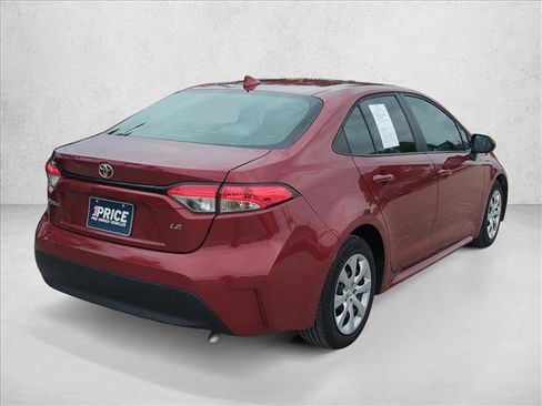 Used 2023 Toyota Corolla LE FWD image 5