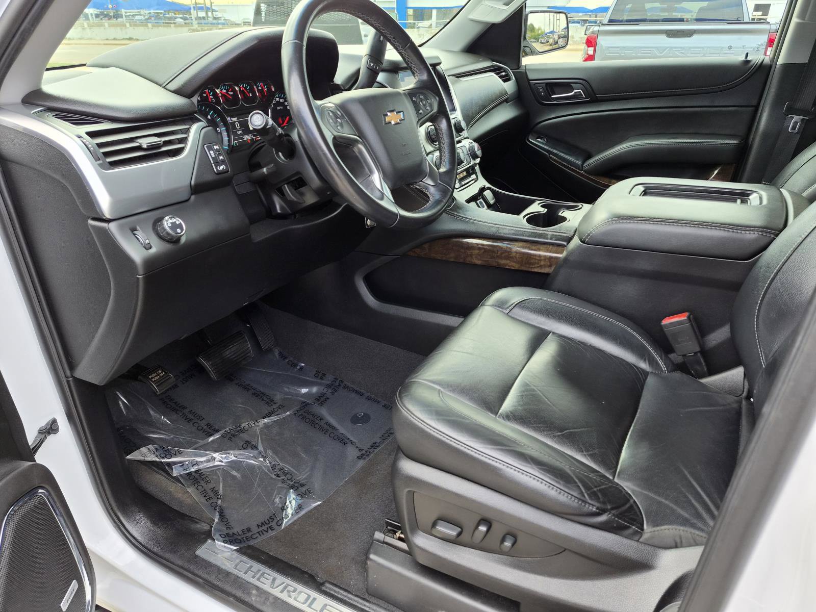 Used 2020 Chevrolet Tahoe LT RWD image 2