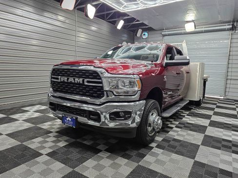 Used 2022 RAM 3500 Big Horn w/ Level C Equiment Group AWD/4WD image 55