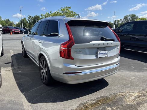 Used 2022 Volvo XC90 T8 Inscription w/ Advanced Package AWD/4WD image 18