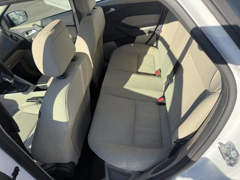 Used 2018 Ford Focus SE image 22