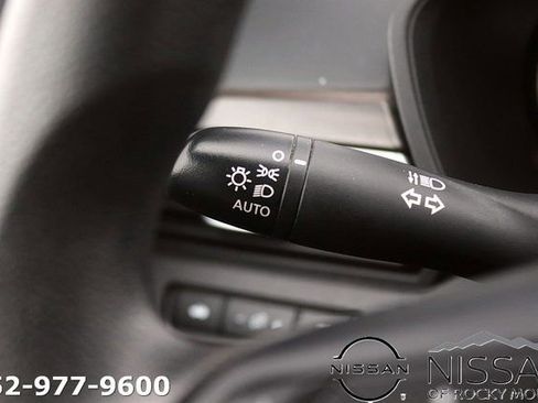 Certified 2024 Nissan Altima 2.5 SV FWD image 25