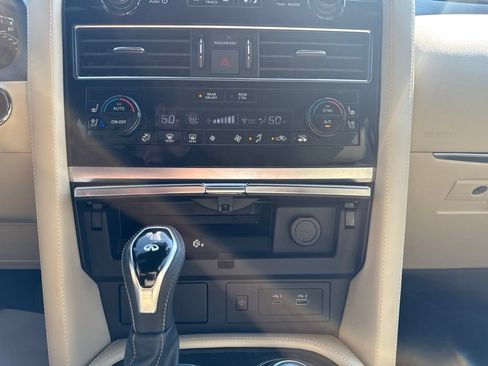 Used 2023 INFINITI QX80 Sensory w/ Cargo Package AWD/4WD image 18