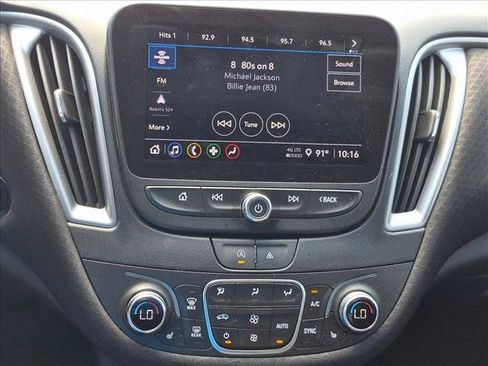 Used 2023 Chevrolet Malibu LT w/ LPO, Floor Liner Package FWD image 13