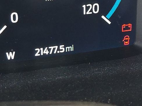 Used 2023 Ford F150 Lariat w/ Equipment Group 502A High image 8