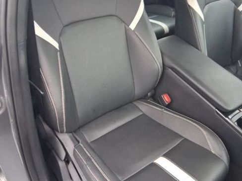 Used 2025 Toyota Camry SE FWD image 27