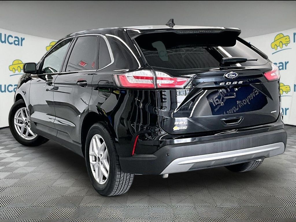 Used 2024 Ford Edge SEL AWD/4WD image 4