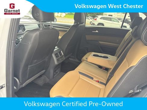 Certified 2023 Volkswagen Atlas Cross Sport SEL R-Line AWD/4WD image 27