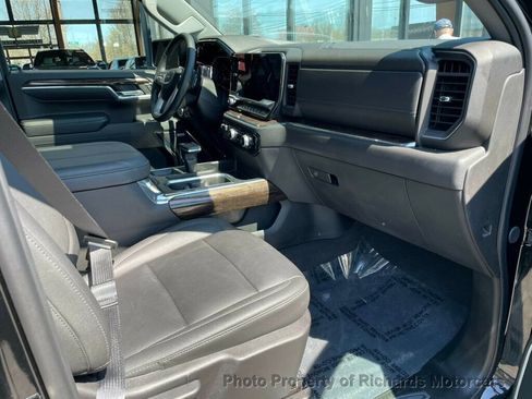 Used 2024 GMC Sierra 1500 Elevation w/ Elevation Premium Package image 25