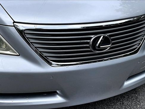 Used 2007 Lexus LS 460 RWD image 34