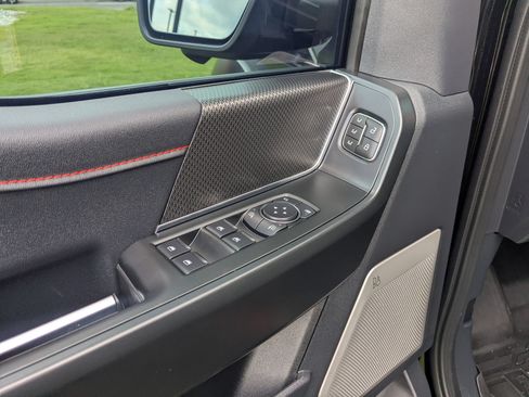 Used 2026 Ford F150 Raptor AWD/4WD image 12