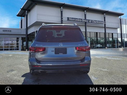 Certified 2022 Mercedes-Benz GLB 35 AMG 4MATIC image 4